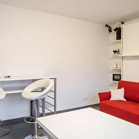 Lovely In With Forest Nearby Apartment